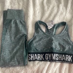 Never worn gym shark set!!